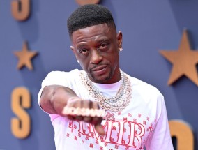 爱荷华州Boosie Badazz演唱会前，两名男子在停车场被枪杀